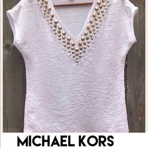 🤩NWOT Michael Kors White Top with Gold Studs
